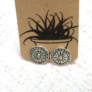 Sterling Silver Round Flower Stud Earrings